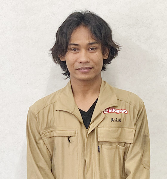 マルフ さん